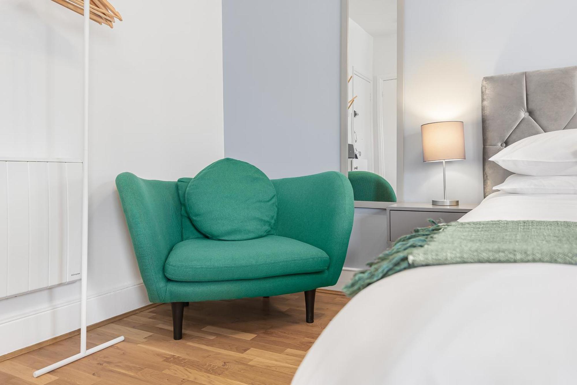 Cosy Studio Flat Moments From The Beach, Kemptown برايتون المظهر الخارجي الصورة