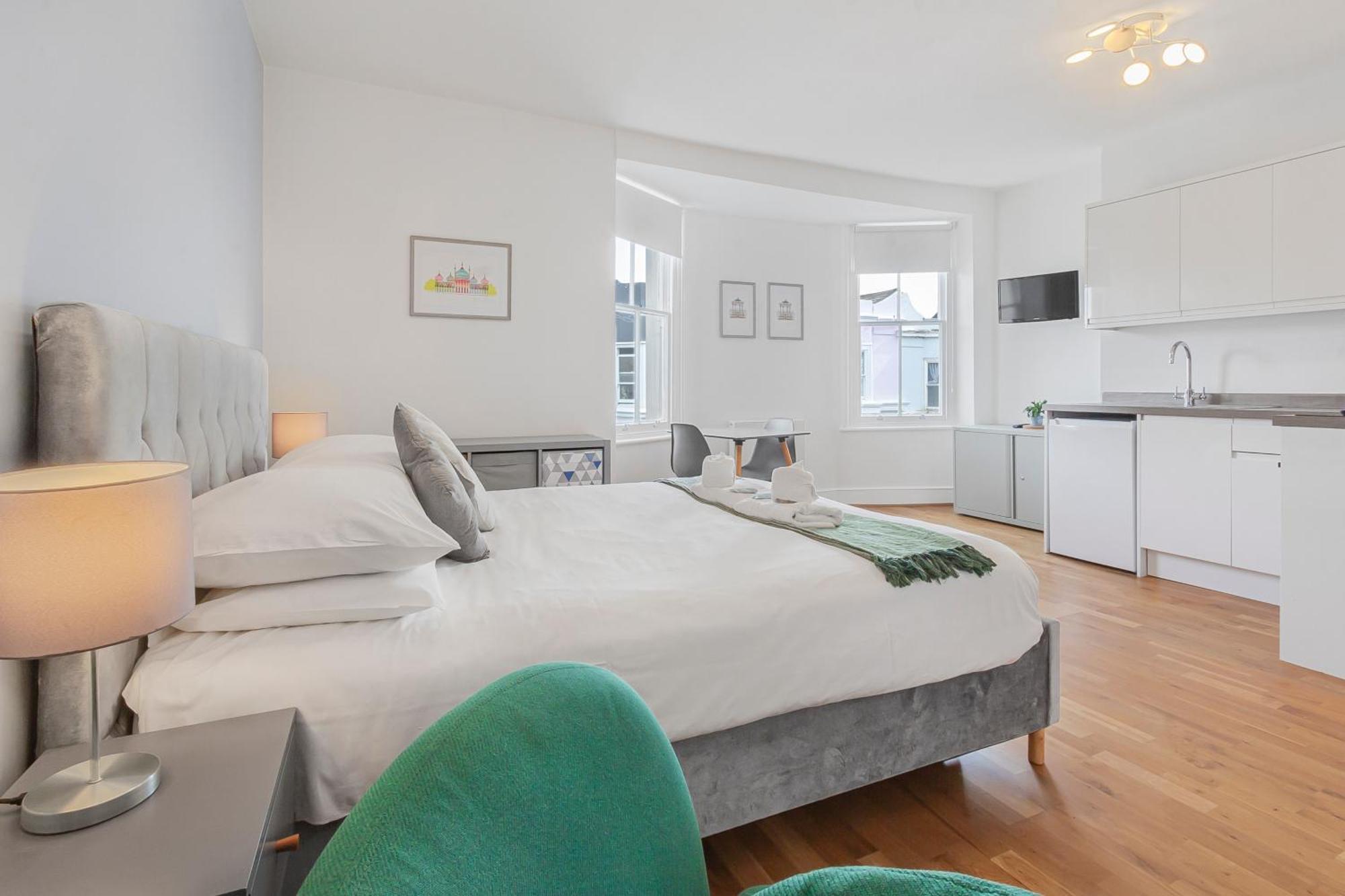 Cosy Studio Flat Moments From The Beach, Kemptown برايتون المظهر الخارجي الصورة