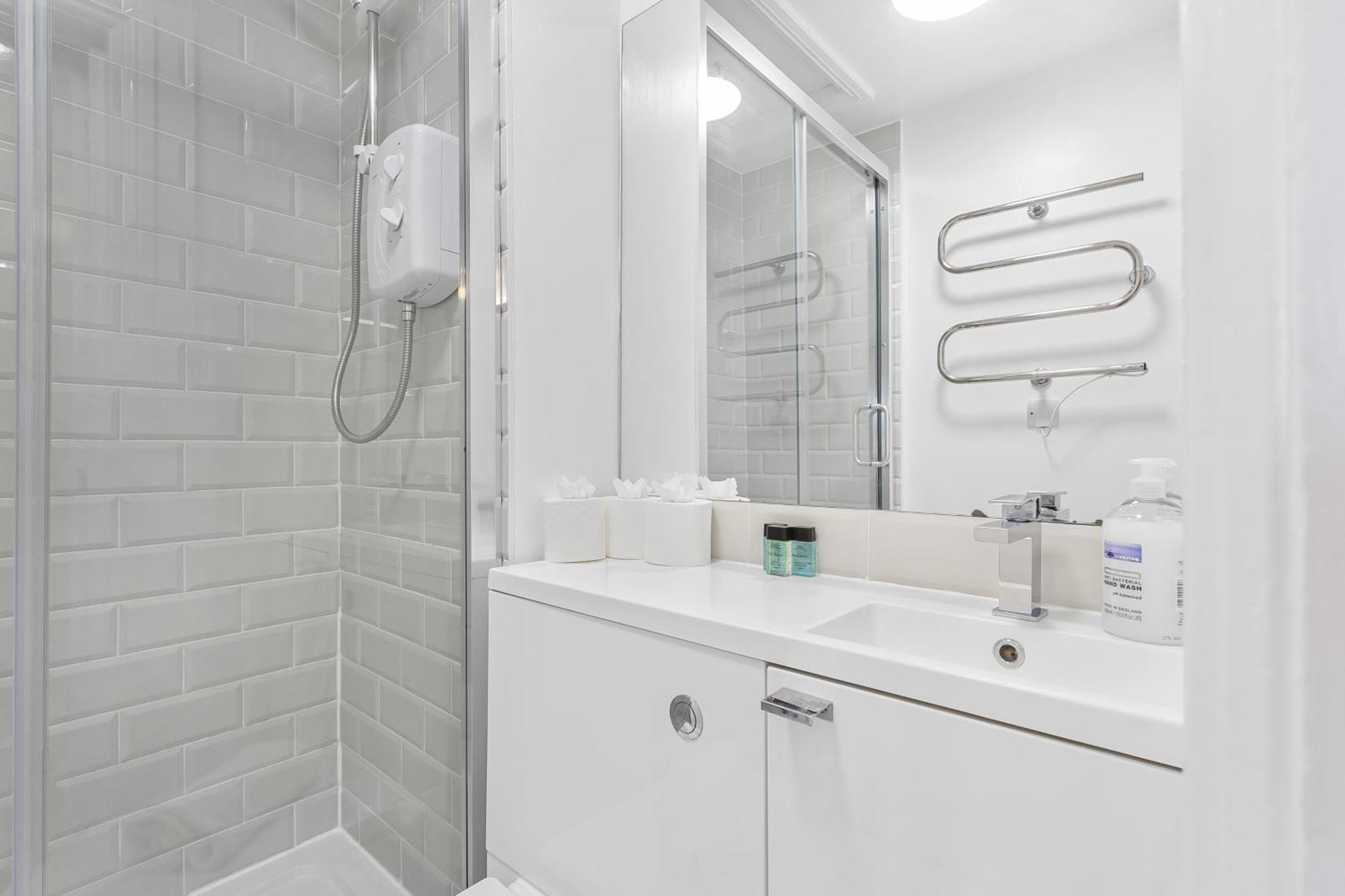 Cosy Studio Flat Moments From The Beach, Kemptown برايتون المظهر الخارجي الصورة